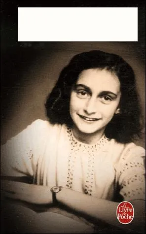 J'ai crit lorsque j'tais rfugie dans un ''deuxime mur''. J'ai vcu la guerre mais pas l'aprs-guerre. Mon pre publia mon journal en ma mmoire. Qui suis-je?