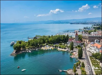 Quel est le plus grand lac d'Europe ?