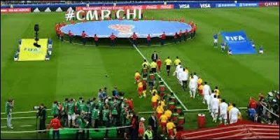 Qui termina premier du groupe A avec 7 points ?