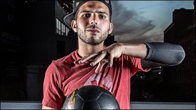 YouTubeur de freestyle, c'est :