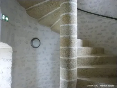 Combien il y a de marches au Stiff ?