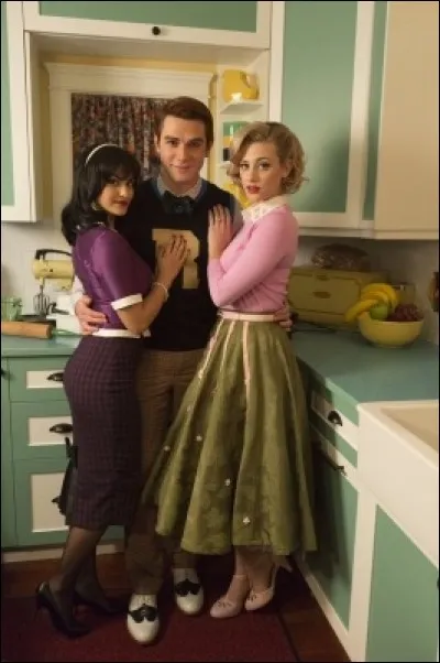 Quelle série avait-il faite avant "Riverdale" ?