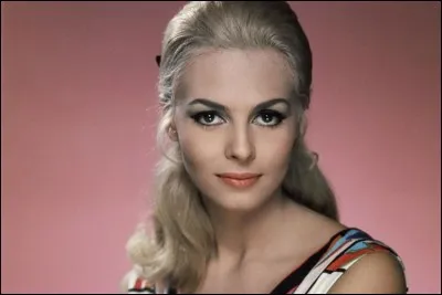 Actrice française née le 1er janvier 1939, elle fut l'héroïne de la saga "Angélique, marquise des Anges" :