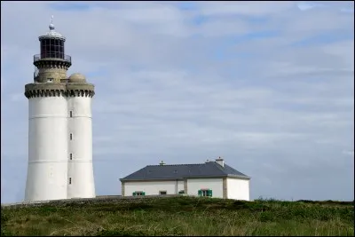 Qui a ordonné à Vauban de construire le phare du Stiff ?
