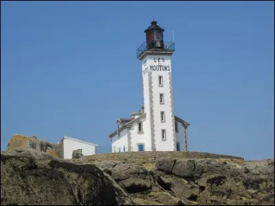 Ce phare a le nom d'un animal lequel ?