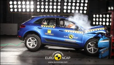 Combien d'étoiles a obtenues le Macan au crash test EuroNcap ?