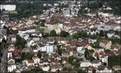 Comment appelle-t-on les habitants de cette ville ?