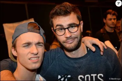 Quels sont les 4 YouTubers n'ayant pas joué dans le film "Le Manoir" ?