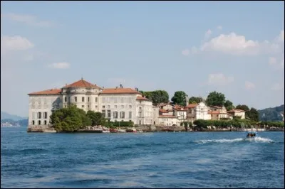 Quel lac italien fut mis en chanson par Mort Shuman ?