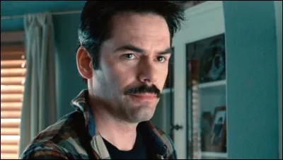 Comment s'appelle le père du personnage principal ?