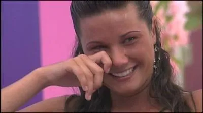 Qui a 'trouv' le secret de Sabrina ?