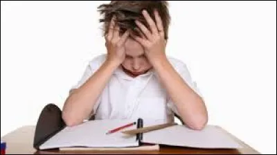 Tu as une tonne de devoirs, quelle action adoptes-tu ?