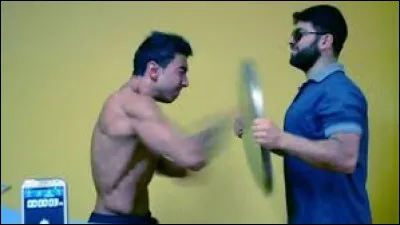 Tu as la chance de pouvoir te venger de ton pire ennemi, que faire ?