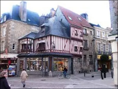 Comment appelle-t-on les habitants de cette ville ?