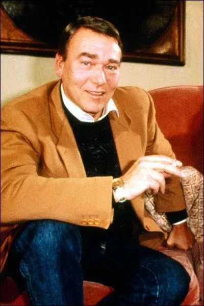 Il a ralis ' La femme flic  - Le prix du danger  -  Dupont Lajoie'