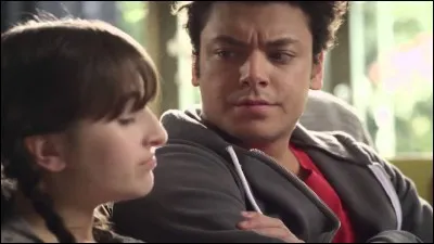 Comment la soeur d'Adam se nomme-t-elle ?