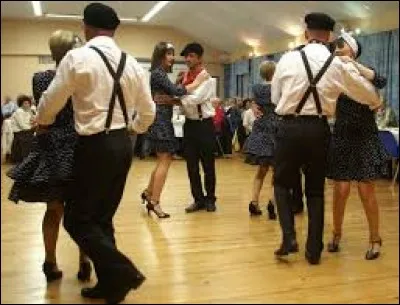 'La mer qu'on voit danser...'