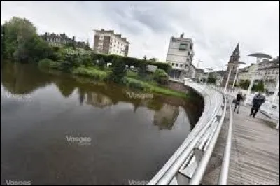 Comment s'appelle la rivière qui traverse la ville ?