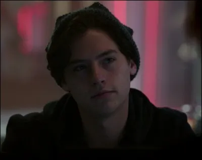De qui Jughead est-il amoureux ?