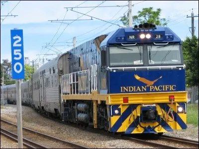 Dans quel pays "l'Indian Pacific" circule-t-il ?
