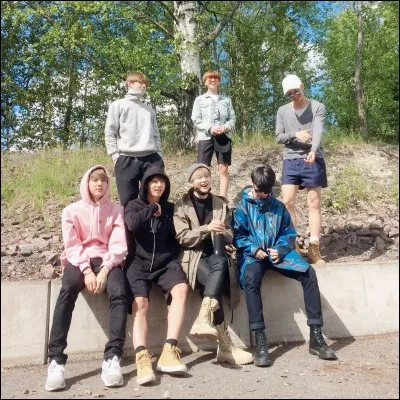 Qui est le plus vieux ?