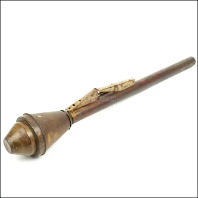 Comment s'appelle cette arme antichar allemande ?