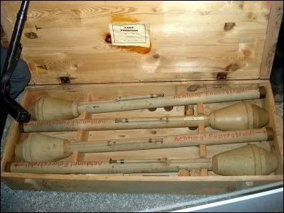 Combien de modèles différents de Panzerfaust ont été produits durant la Seconde Guerre mondiale ?