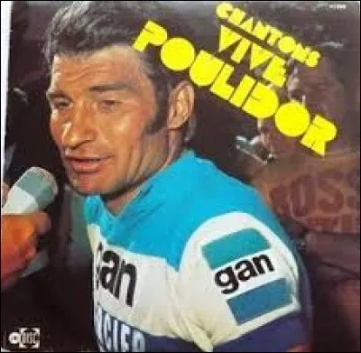 Combien de fois Raymond Poulidor est-il arrivé deuxième du Tour de France ?