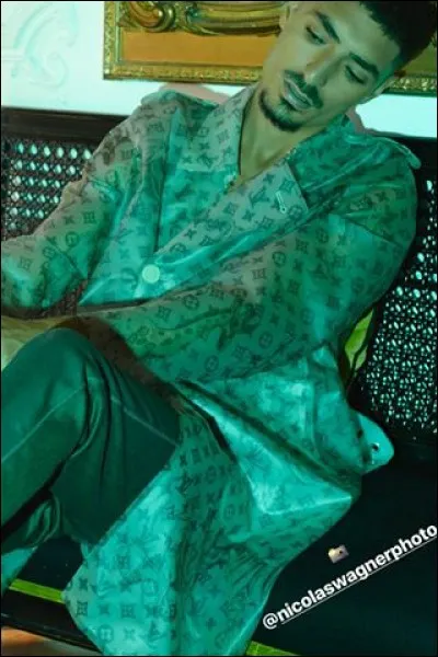 Avec qui n'a-t-il pas fait de feat ?