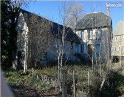 Petit village de l'ancienne région Auvergne, peuplé de 74 habitants, Narnhac se trouve dans le département ...