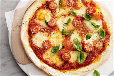 La pizza Margherita a été inventée en l'honneur de la reine Marguerite de Savoie.