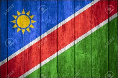Quel pays a ce drapeau ?