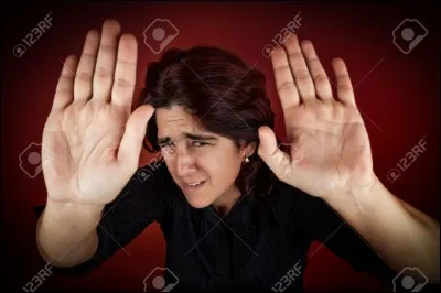 Si ton ami se fait taper, que fais-tu ?