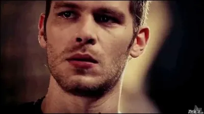S2 : Quel vampire meurt lors du sacrifice ?