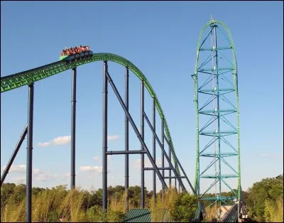 A quelle hauteur culmine ce Coaster ?