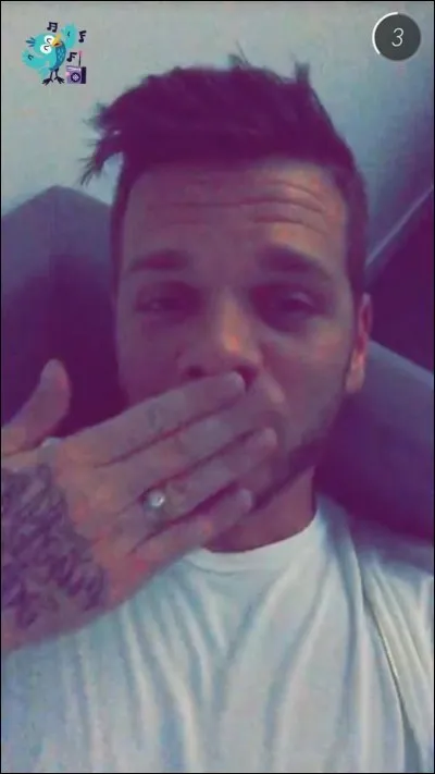 Qu'a-t-il récemment ajouté sur sa femme ?