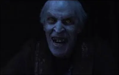 De qui Valak se sert-il comme pion pour avoir Janet ?