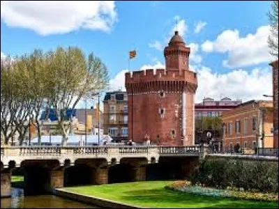 Gérald est un Catalan. Il habite dans le département ...
