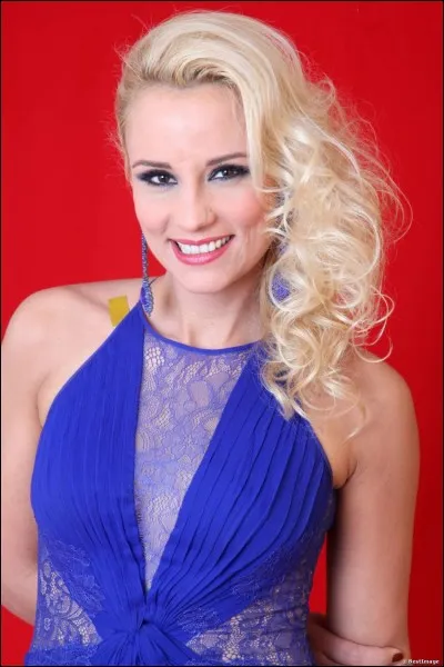 Comment s'appelle cette Miss ?