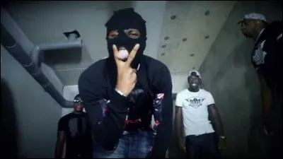 Avec qui Siboy n'a-t-il pas chanté "Mobali" ?