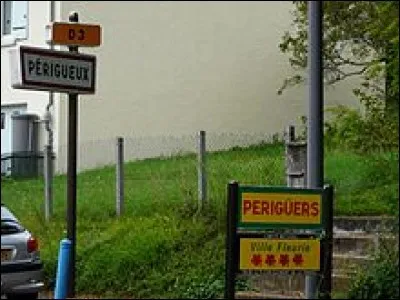 Combien Périgueux possède-t-elle de monuments historiques inscrits ou classés ?