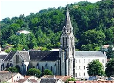 Périgueux est traversée d'est en ouest par l'Isle.