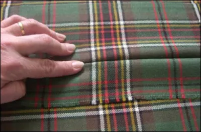A votre avis combien coûte un vrai kilt traditionnel, sachant qu'il n'existe pas de fabrication industrielle ?