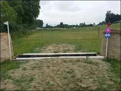 Ce trou est un obstacle privilégiant...