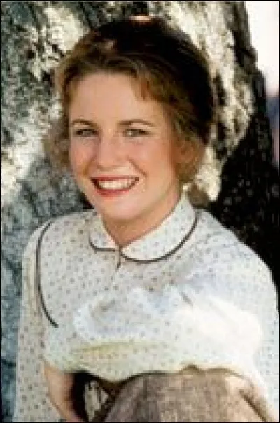 Étant petite, sa pire ennemie était Laura Ingalls.