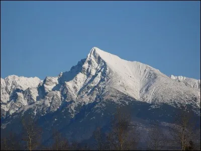 Quel sommet est le plus haut ?