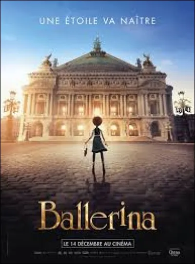 La première fois que Félicie entre dans l'Opéra de Paris, par qui se fait-elle attraper ?