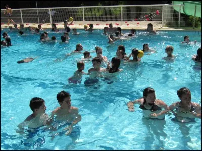 Quelle est la chose, dans cette liste, qui t'énerve le plus, une fois à la piscine ?