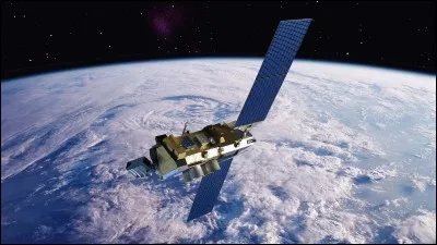 Combien de satellites naturels connus a Jupiter ?