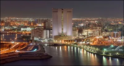 Sur quelle mer se trouve la ville arabe de Jeddah ?